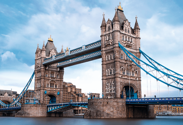 Puzzle Tower Bridge a Themse-ban