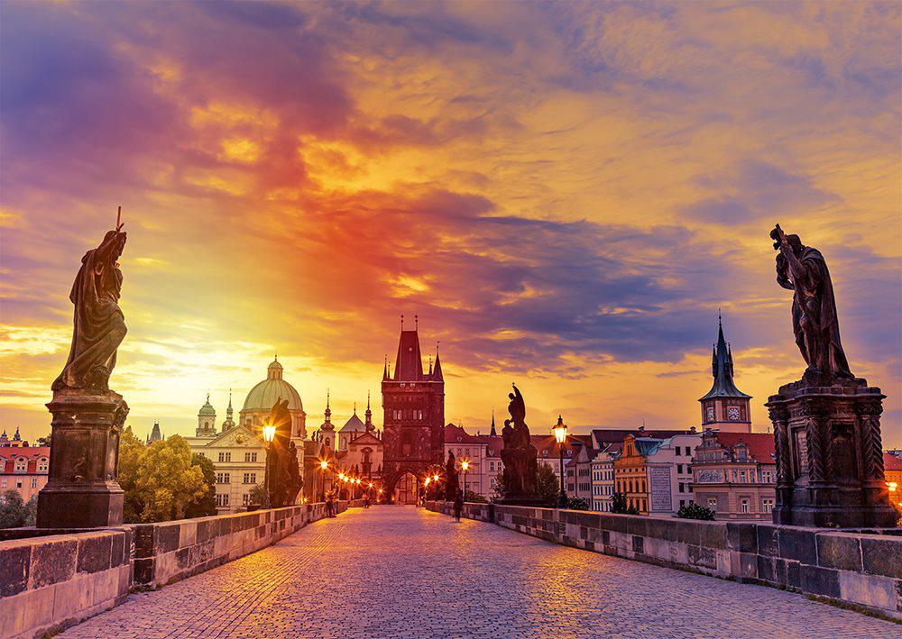Puzzle Most Karola o zachodzie słońca, Praga