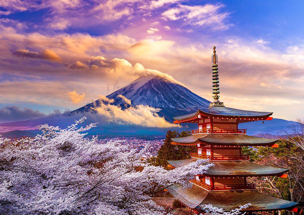 Puzzle Fuji-vuori keväällä, Japanissa
