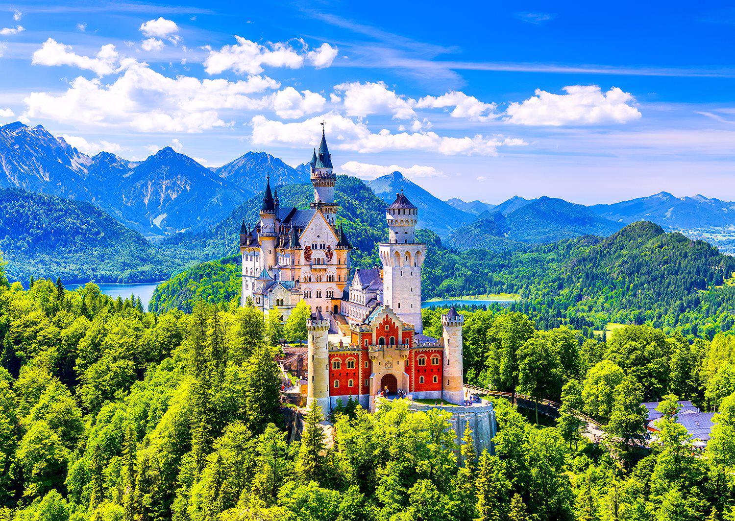 Puzzle Dvorac Neuschwanstein u ljeto, Njemačka