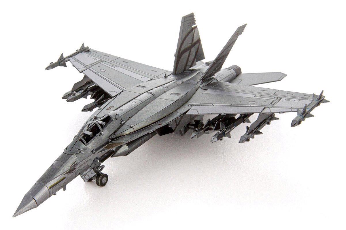 Puzzle Stíhačka F/A-18 Super Hornet 3D