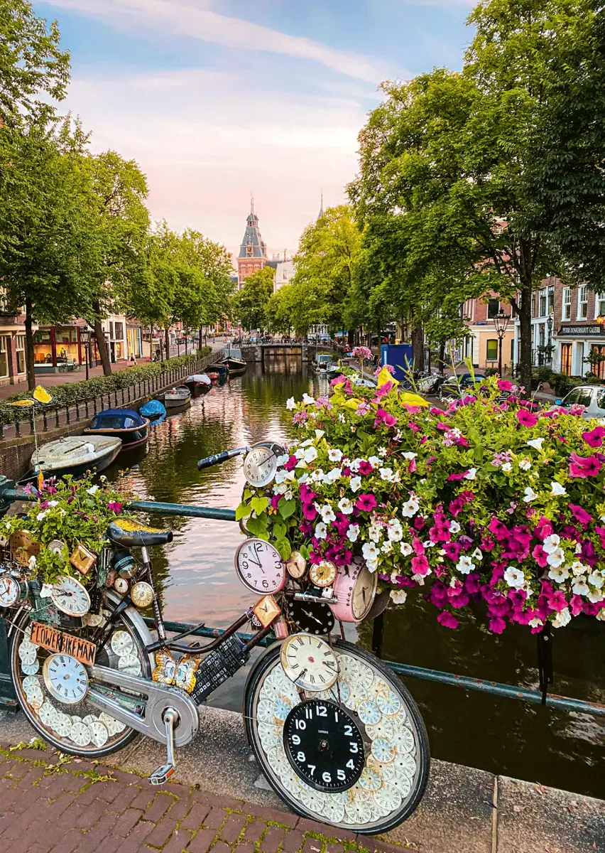 Puzzle Flowers in Amsterdam