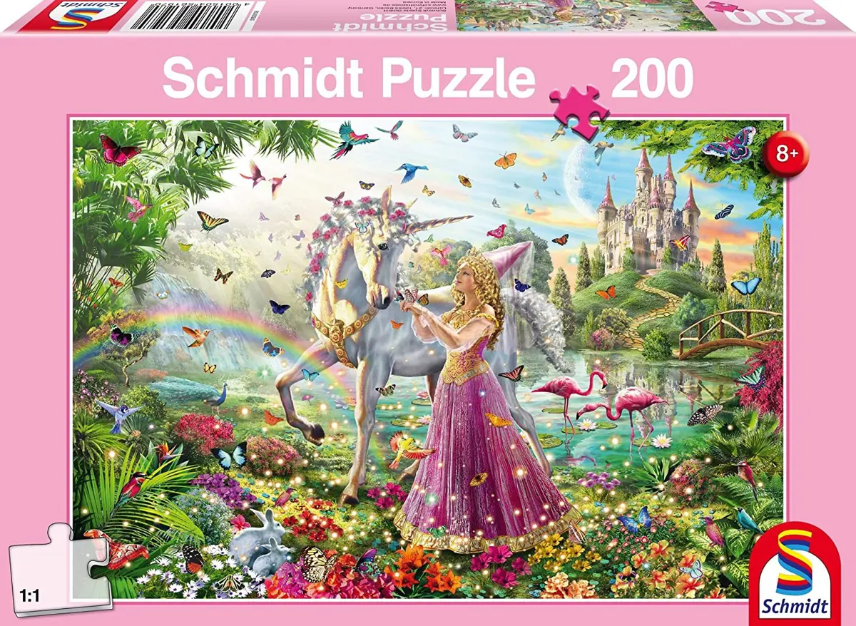 Puzzle O zână într-o pădure magică