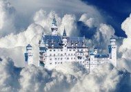 Puzzle Zámok Neuschwanstein v oblakoch